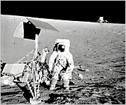 Conrad a sonda Surveyor 