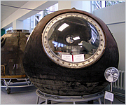 N�vratov� kabina Voschodu 1